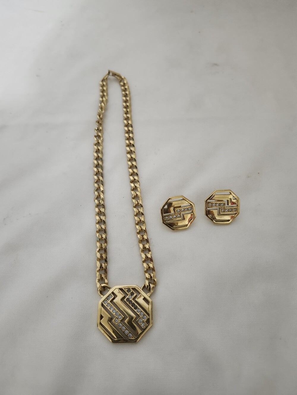 Avon Antique Gold Octagon Pendant Necklace and Earrings Set - Gold
